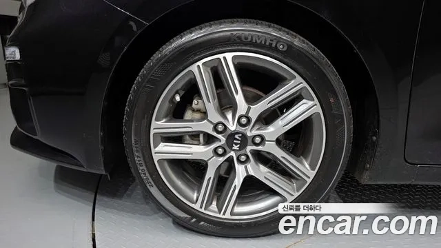 Kia Come New K3 id 2908215 из Кореи 15