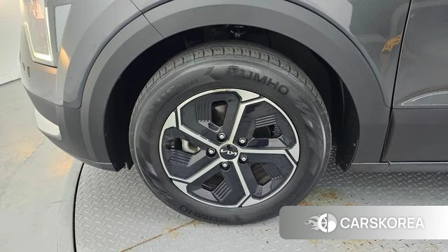 Kia Di Ol Nu Niro id 4316417 из Кореи 25
