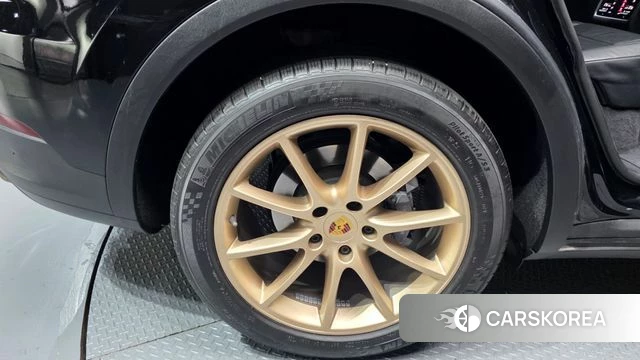 Porsche Cayenne (PO536) id 3892429 из Кореи 15