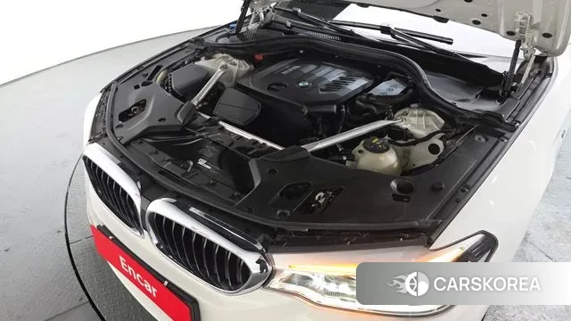 BMW 5 Series (G30) id 3608448 из Кореи 15