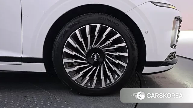 Hyundai Grandeur Hybrid (GN7) id 2998357 из Кореи 15