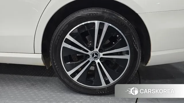 Mercedes-Benz E-Class W213 id 3458453 из Кореи 15