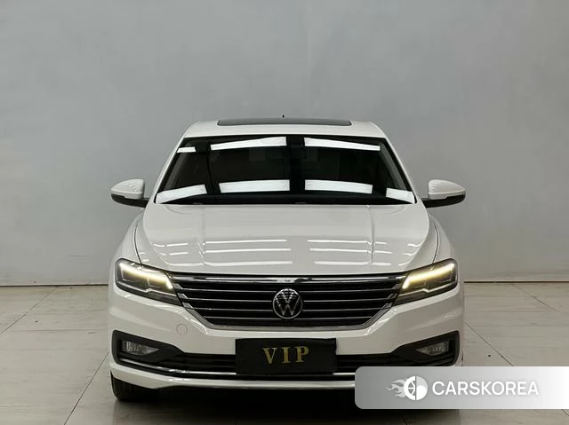 Volkswagen Lavida 2022 Белый из Китая, фото 5