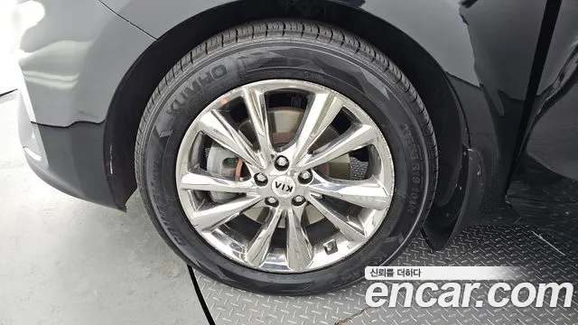 Kia The New Carnival id 2289016 из Кореи 15