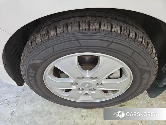 Hyundai The New Grand Starex id 3055181 из Кореи 10