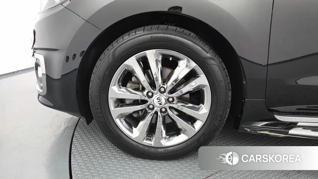 Kia All New Carnival id 4536825 из Кореи 27