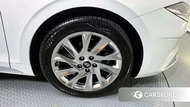 Hyundai The New Grandeur IG Hybrid id 3402320 из Кореи 15