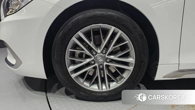 Hyundai Grandeur IG id 4632999 из Кореи 28
