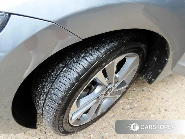 Hyundai Avante AD id 4262836 из Кореи 11