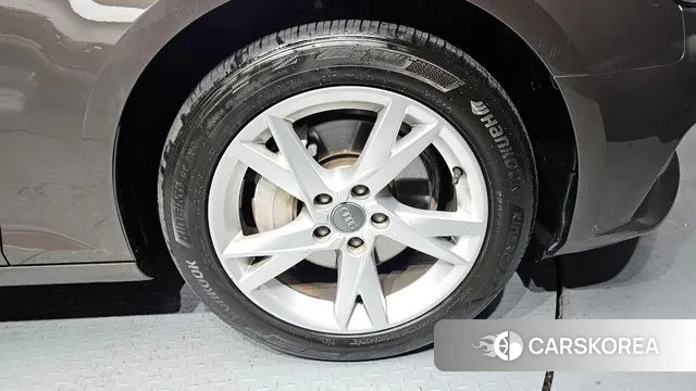 Audi A4 (B9) id 3748512 из Кореи 15