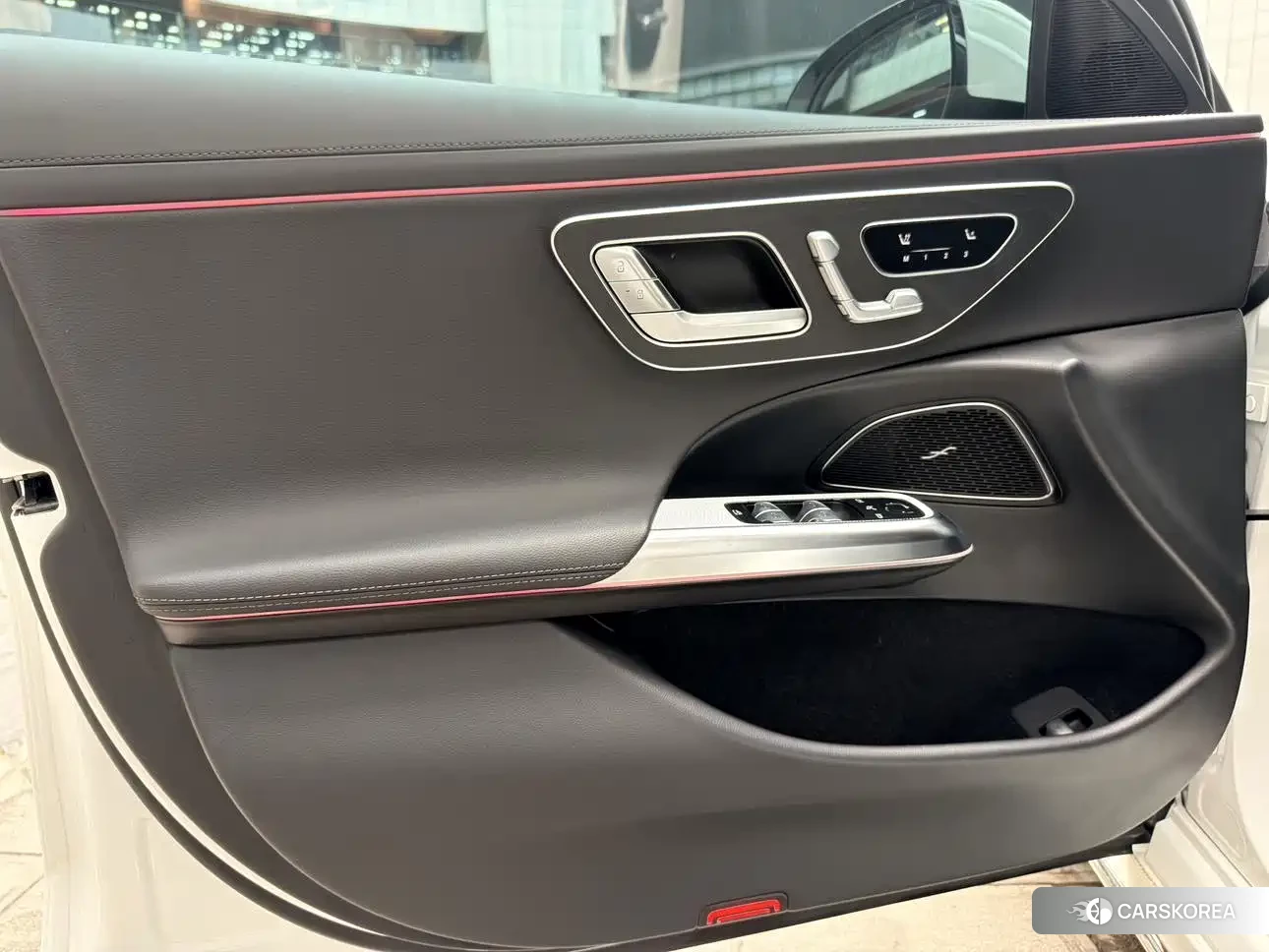 Mercedes-Benz E-Class id 4629174 из Китая 10