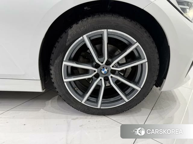 BMW 3 series id 4299827 из Китая 15