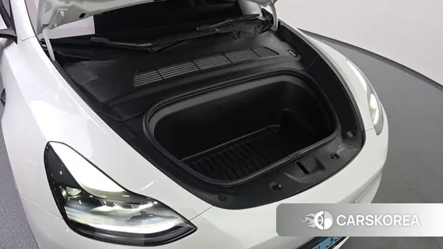 Tesla Model Y id 3606547 из Кореи 15