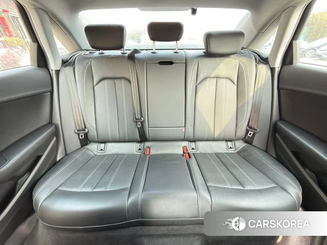 Audi A4L id 4313718 из Китая 21