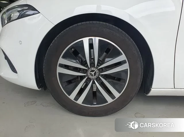 Mercedes-Benz A-Class W177 id 3043137 из Кореи 12