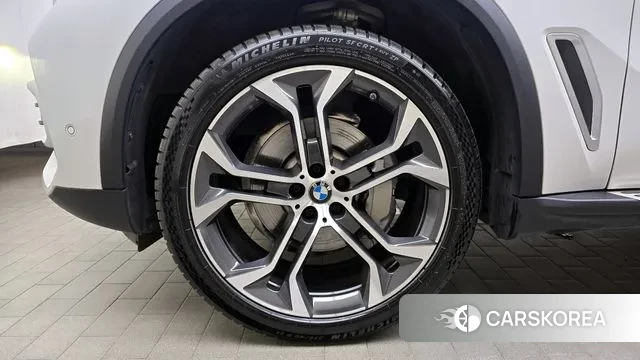 BMW X5 (G05) id 3002959 из Кореи 15