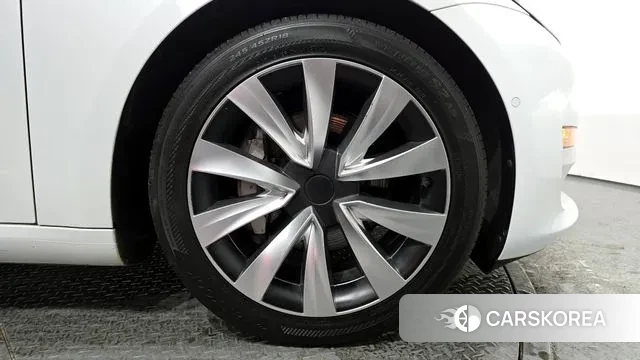 Tesla Model 3 id 3621507 из Кореи 15