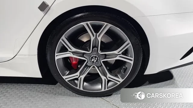 Kia Stinger id 3479807 из Кореи 15