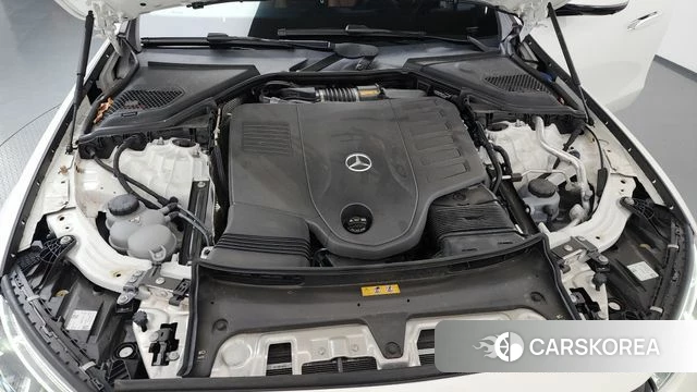 Mercedes-Benz E-Class W214 id 4681625 из Кореи 28