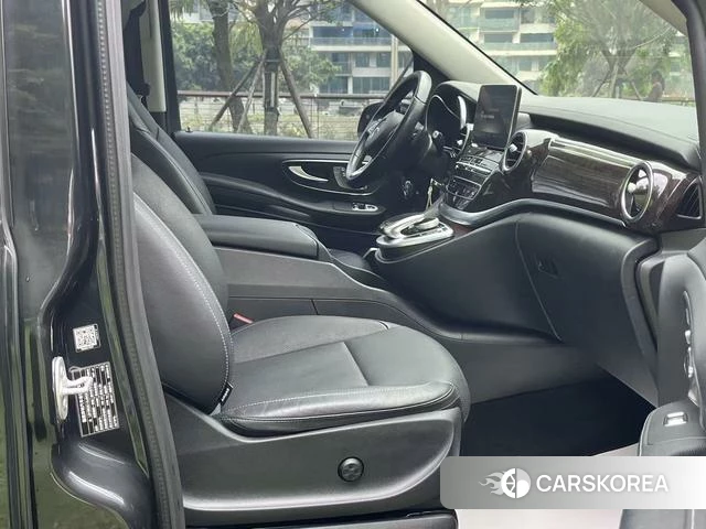 Mercedes-Benz V-class id 4228508 из Китая 30