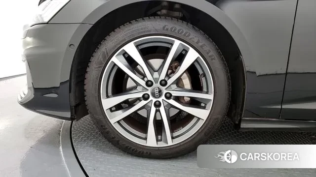 Audi A6 (C8) id 2974627 из Кореи 15