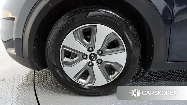 Kia Niro id 3009195 из Кореи 15