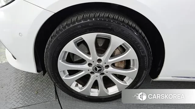 Mercedes-Benz E-Class W213 id 3641625 из Кореи 15