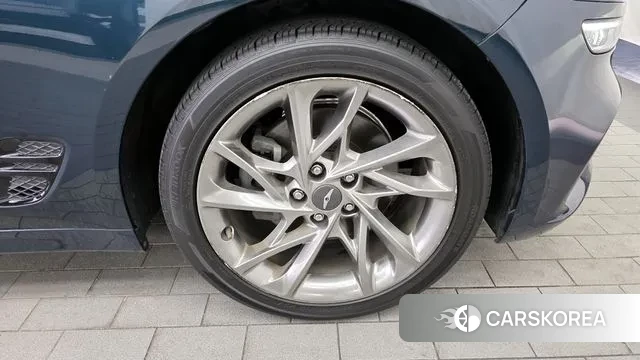 Genesis The New G70 id 3402008 из Кореи 15