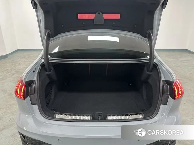Audi A5L id 4260415 из Китая 11