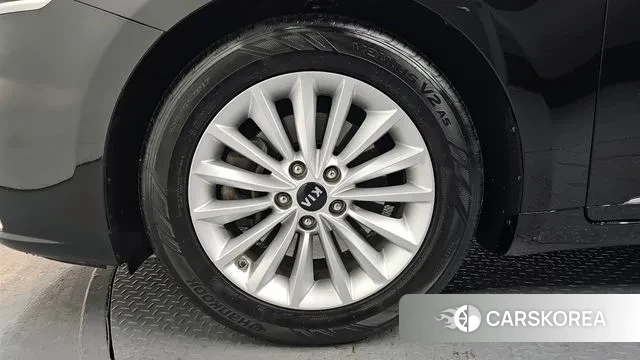 Kia Come New K7 id 3656808 из Кореи 15