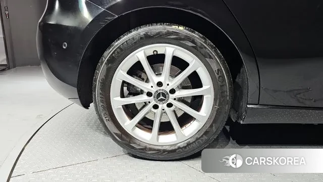 Mercedes-Benz A-Class W177 id 3592962 из Кореи 15