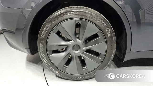 Tesla Model Y id 3605654 из Кореи 15