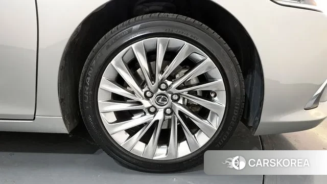 Lexus ES300h 7th generation id 3538688 из Кореи 15