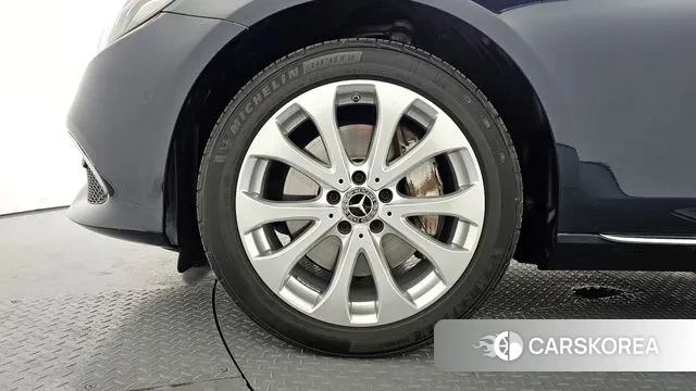 Mercedes-Benz E-Class W213 id 3728823 из Кореи 15