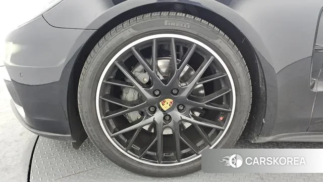 Porsche Panamera (971) id 3622647 из Кореи 15