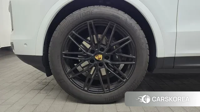 Porsche Cayenne (PO536) id 3716110 из Кореи 15