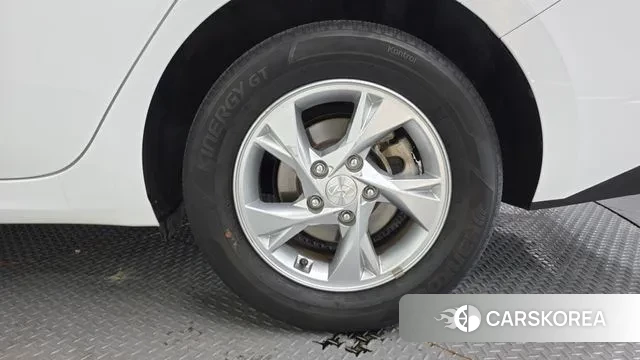 Hyundai Avante (CN7) id 3646114 из Кореи 15