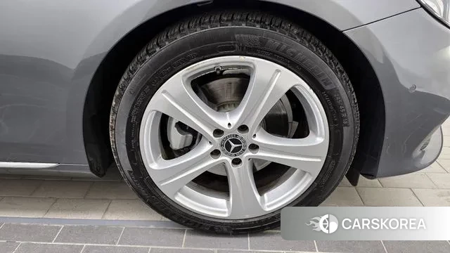 Mercedes-Benz E-Class W213 id 3469961 из Кореи 15