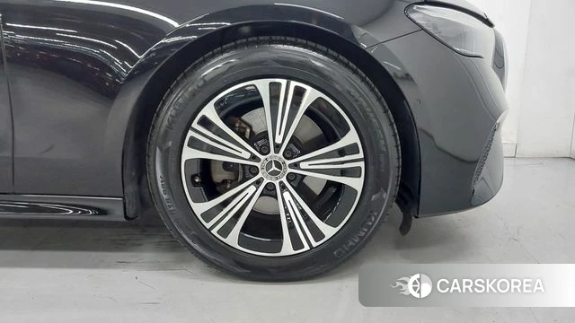 Mercedes-Benz E-Class W214 id 4778274 из Кореи 13