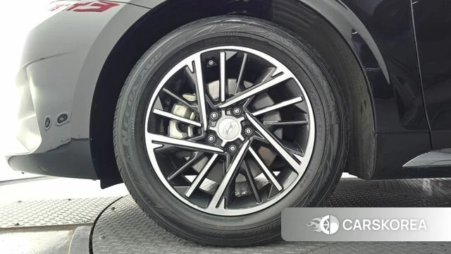 Hyundai The New Grandeur IG id 4849118 из Кореи 29