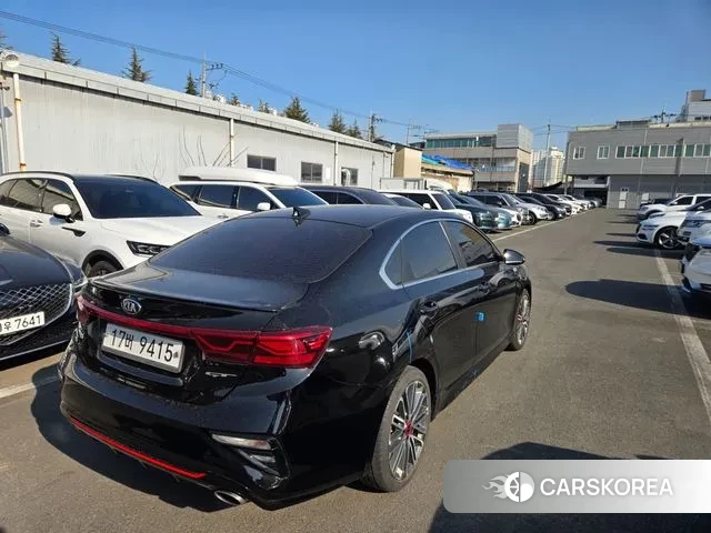 Kia Come New K3 id 3573858 из Кореи 14