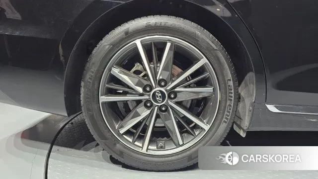 Hyundai The New Grandeur IG id 3023298 из Кореи 15