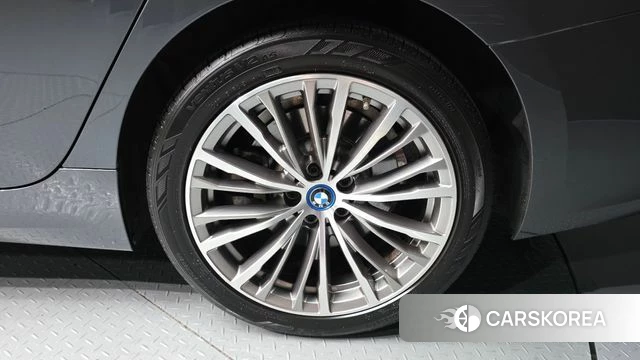 BMW 3 Series (G20) id 4641378 из Кореи 26