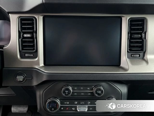 Ford Bronco 6th Generation 2025 Черный из Кореи, фото 5