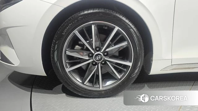Hyundai The New Grandeur IG id 4740676 из Кореи 33
