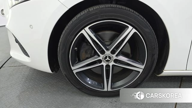 Mercedes-Benz A-Class W177 id 4507998 из Кореи 15