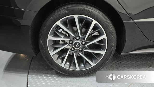 Hyundai Sonata (DN8) id 4610141 из Кореи 28
