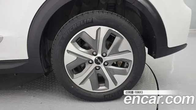 Kia Niro EV id 2955443 из Кореи 15
