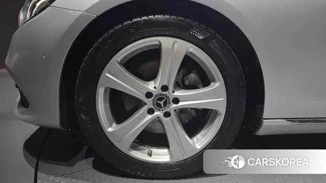 Mercedes-Benz E-Class W213 id 3270454 из Кореи 15