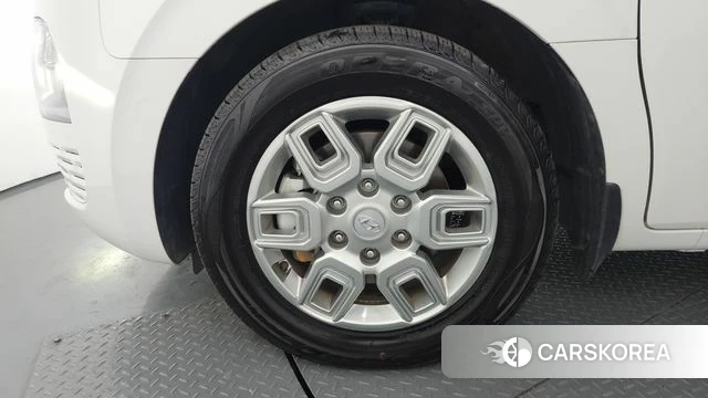 Hyundai Staria id 4308460 из Кореи 15